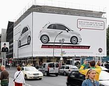 Marketingkampagne von Fiat am Checkpoint Charlie. Foto: Auto-Reporter/Fiat 